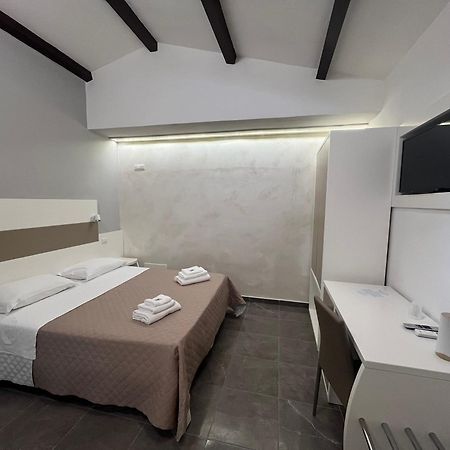 Afrodite Accomodation Tropea Zewnętrze zdjęcie