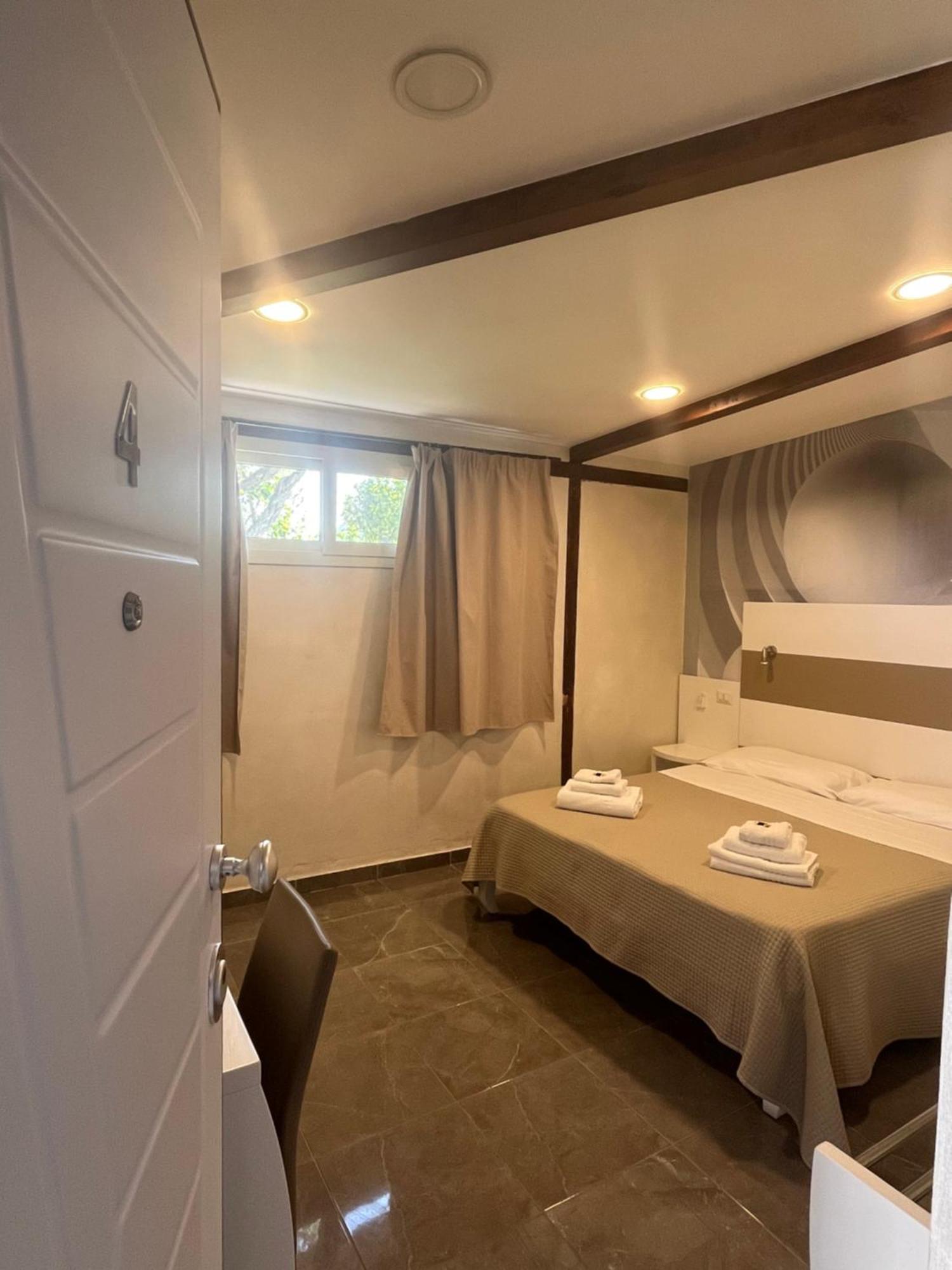 Afrodite Accomodation Tropea Zewnętrze zdjęcie