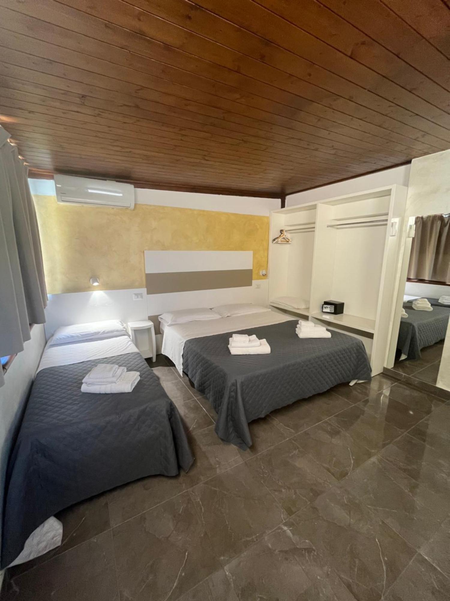 Afrodite Accomodation Tropea Zewnętrze zdjęcie